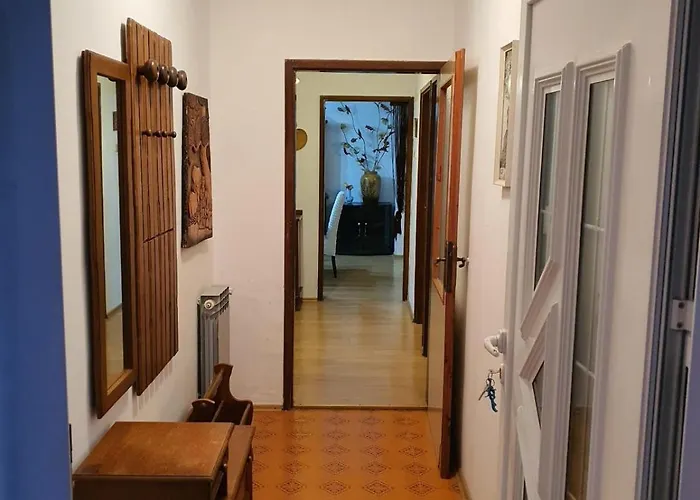 Hereditas Apartment *